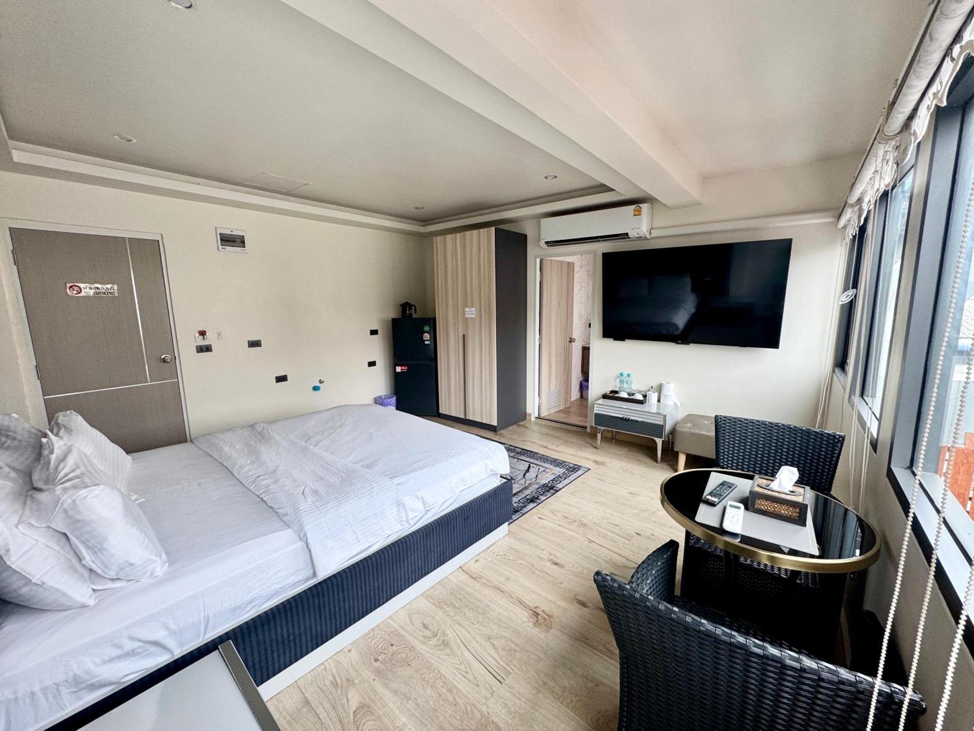 Pumpui Place Pattaya Εξωτερικό φωτογραφία