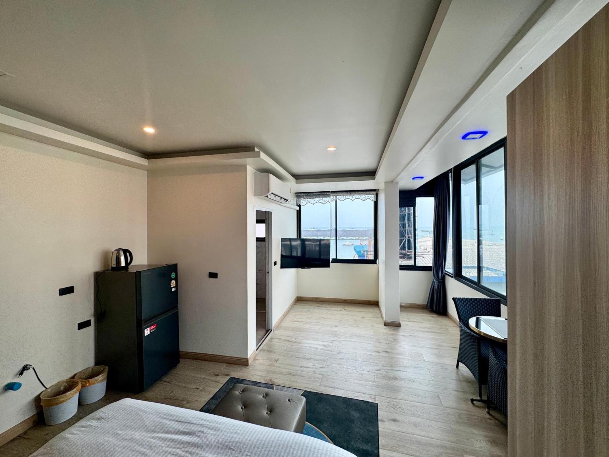 Pumpui Place Pattaya Εξωτερικό φωτογραφία